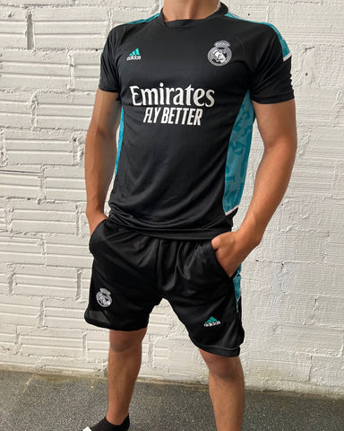 Conjunto real madrid negro