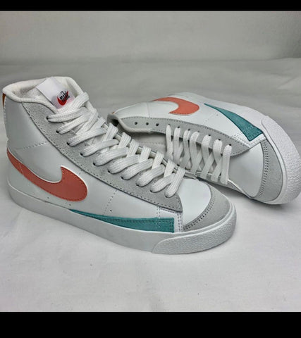 Nike Blazer  Tricolor