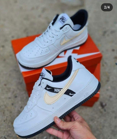 Nike Air Force 1 Gold