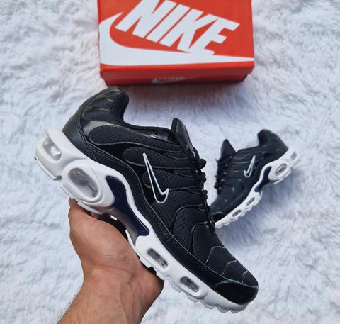 NIKE TN