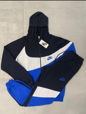 CONJUNTO NIKE