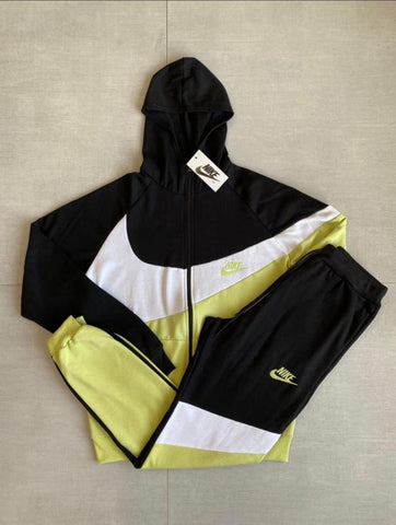 CONJUNTO NIKE